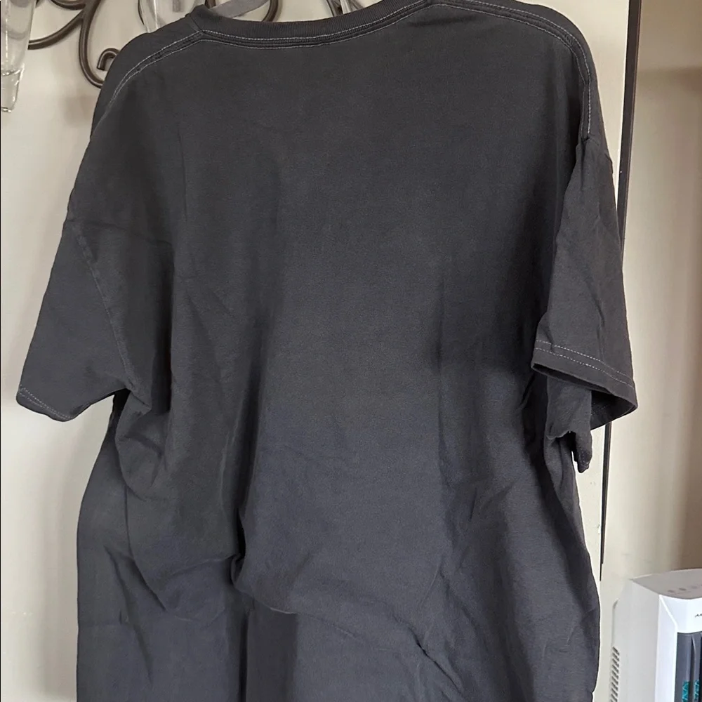 NWT Red Hot Chili Peppers tshirt - Picture 3 of 3